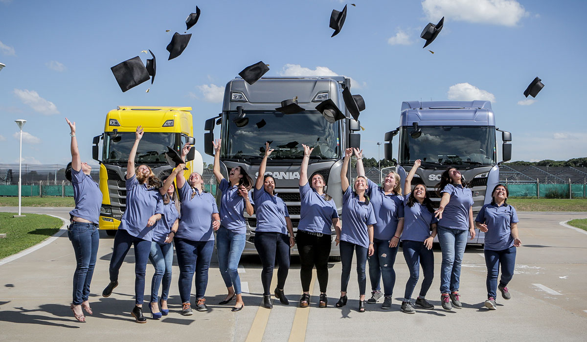 conductoras scania