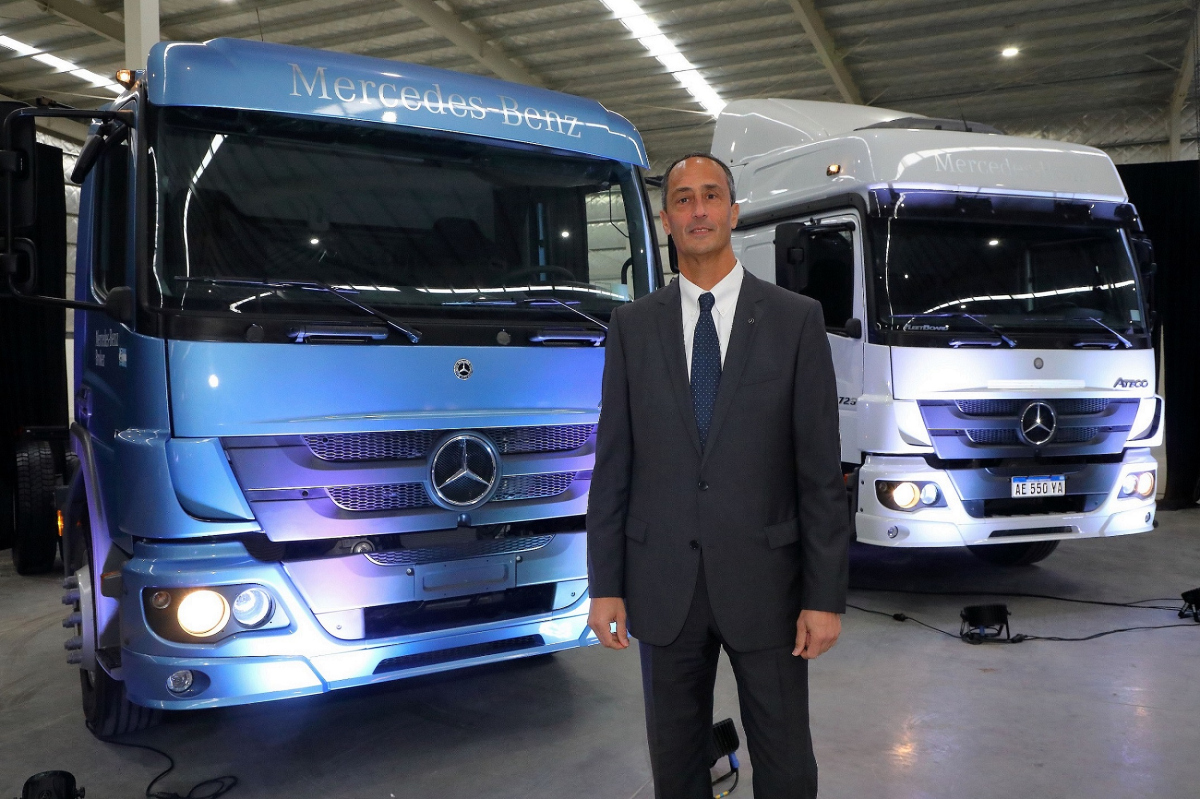 Mercedes-Benz Camiones y Buses