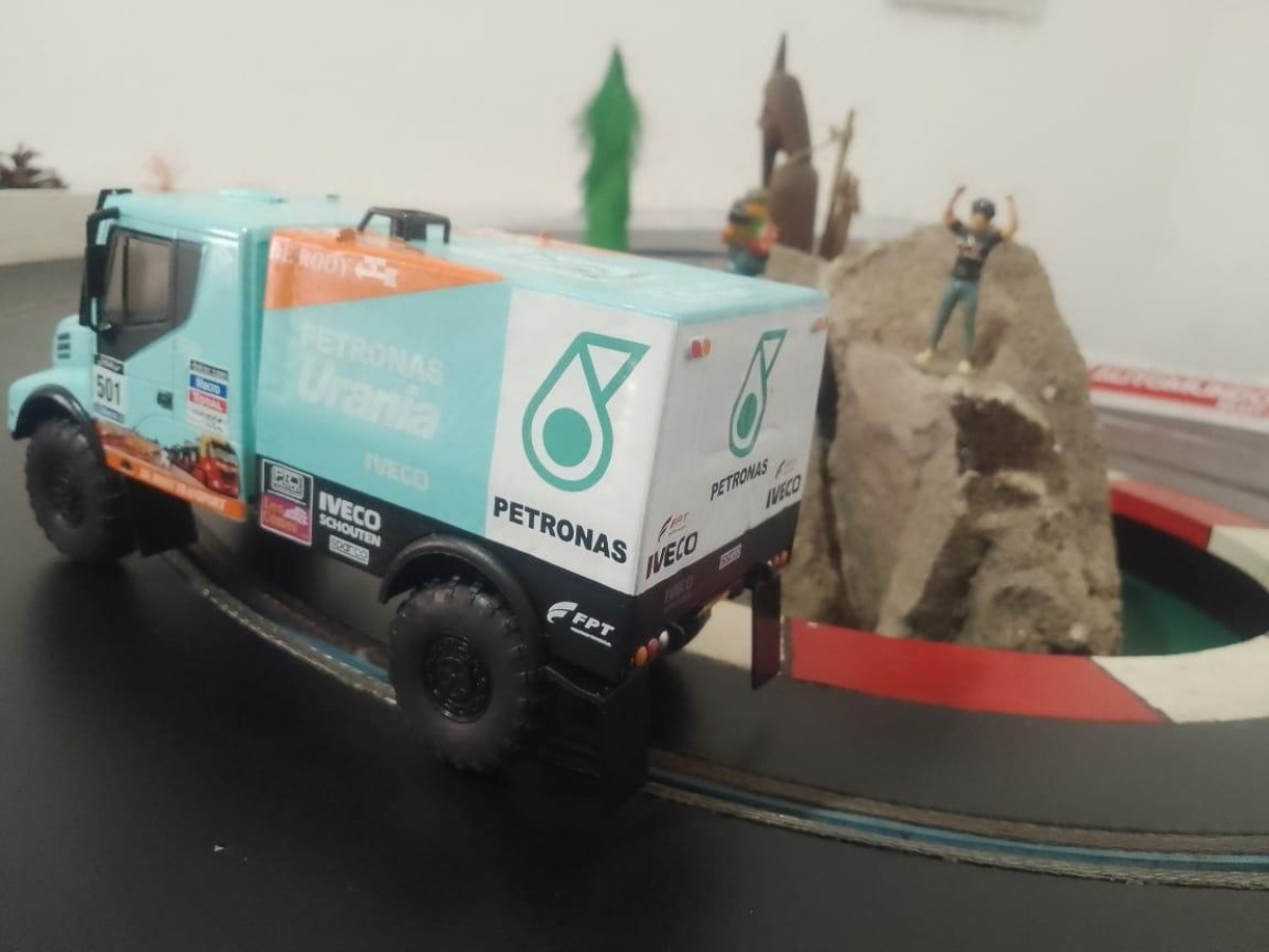 Iveco Powerstar scalextric